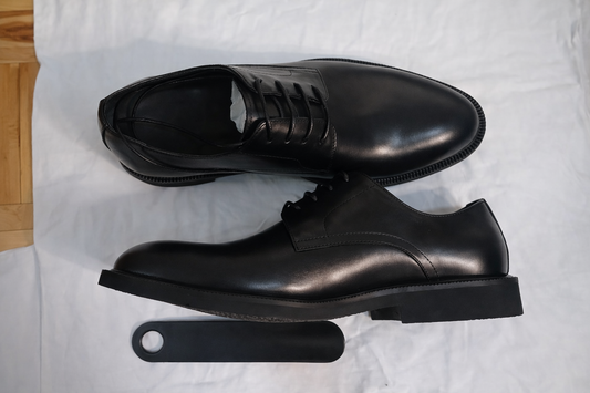 Men’s Classic Black Leather Dress Shoes